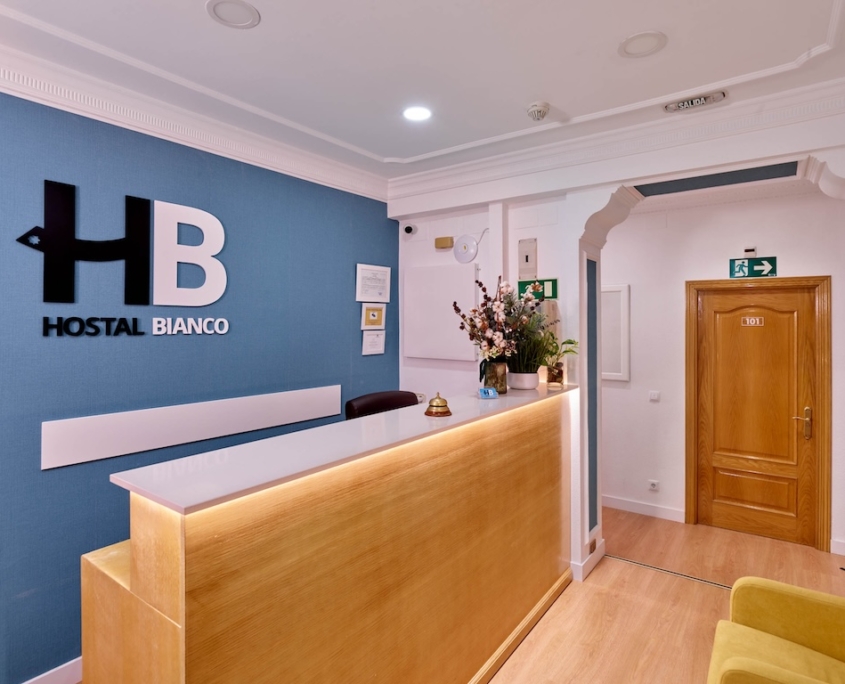 Hostal restaurado, moderno y acogedor en Madrid
